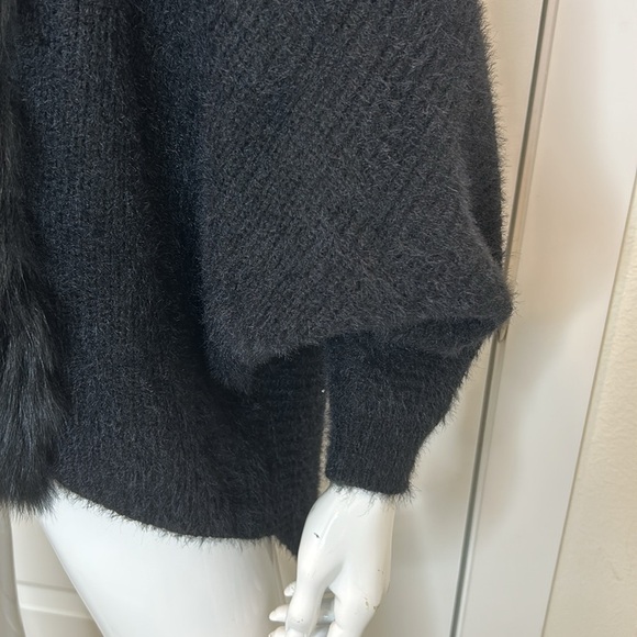 The Room black faux collar cardigan sweater size S - Picture 4 of 10